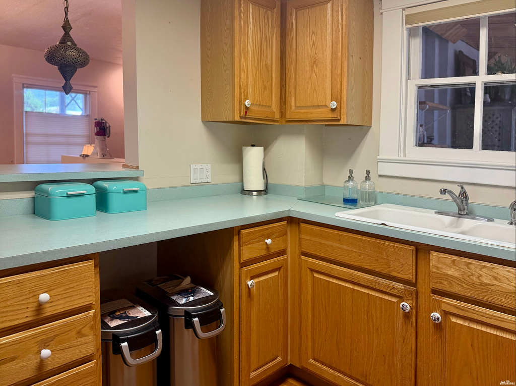 3 bed, 2 bath, 1,700 sq ft, 0.16 acres home for sale at 521 Friedman Ave, Las Vegas, NM — photo 8 of 24