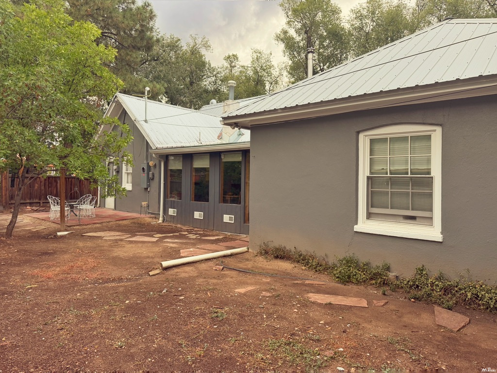 3 bed, 2 bath, 1,700 sq ft, 0.16 acres home for sale at 521 Friedman Ave, Las Vegas, NM — photo 23 of 24