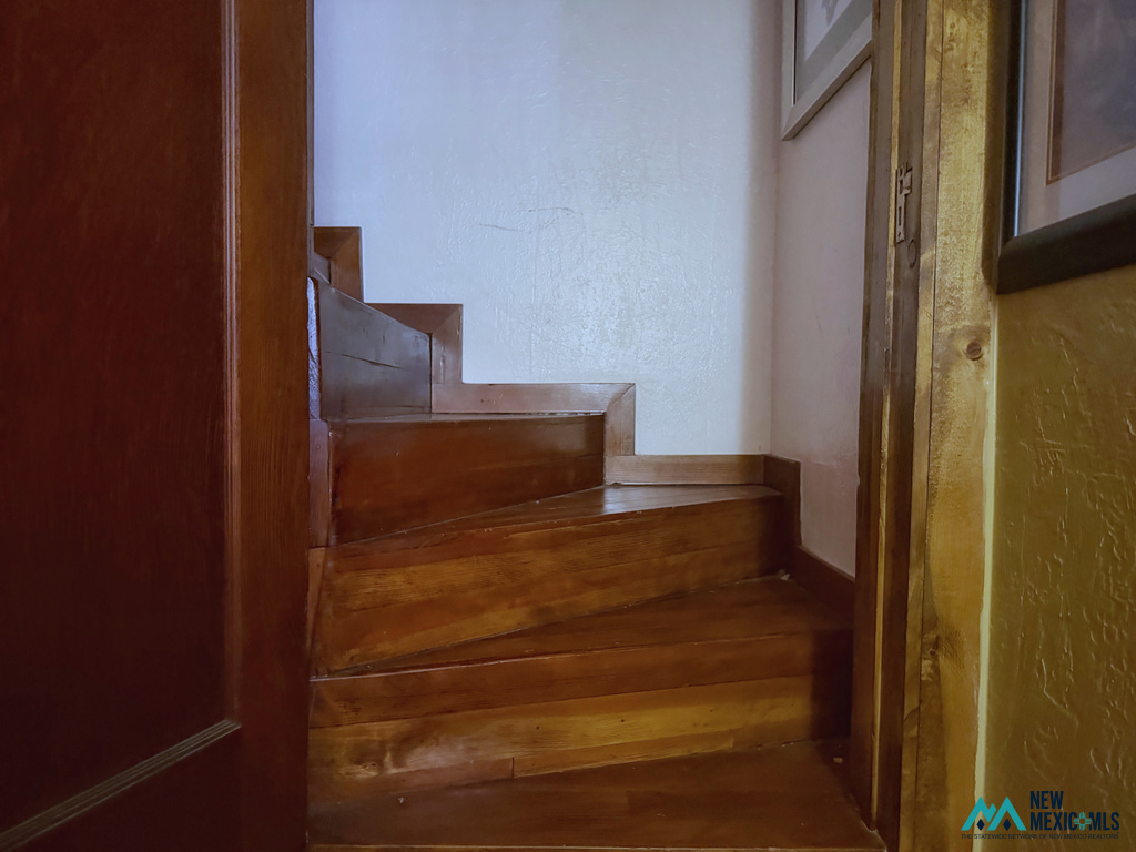 3,600 sq ft, 0.16 acres home for sale at 814 Fifth St, Las Vegas, NM — photo 10 of 46
