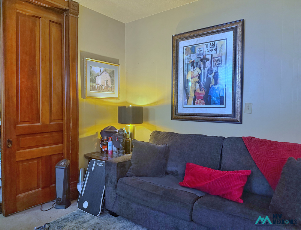 3,600 sq ft, 0.16 acres home for sale at 814 Fifth St, Las Vegas, NM — photo 3 of 46