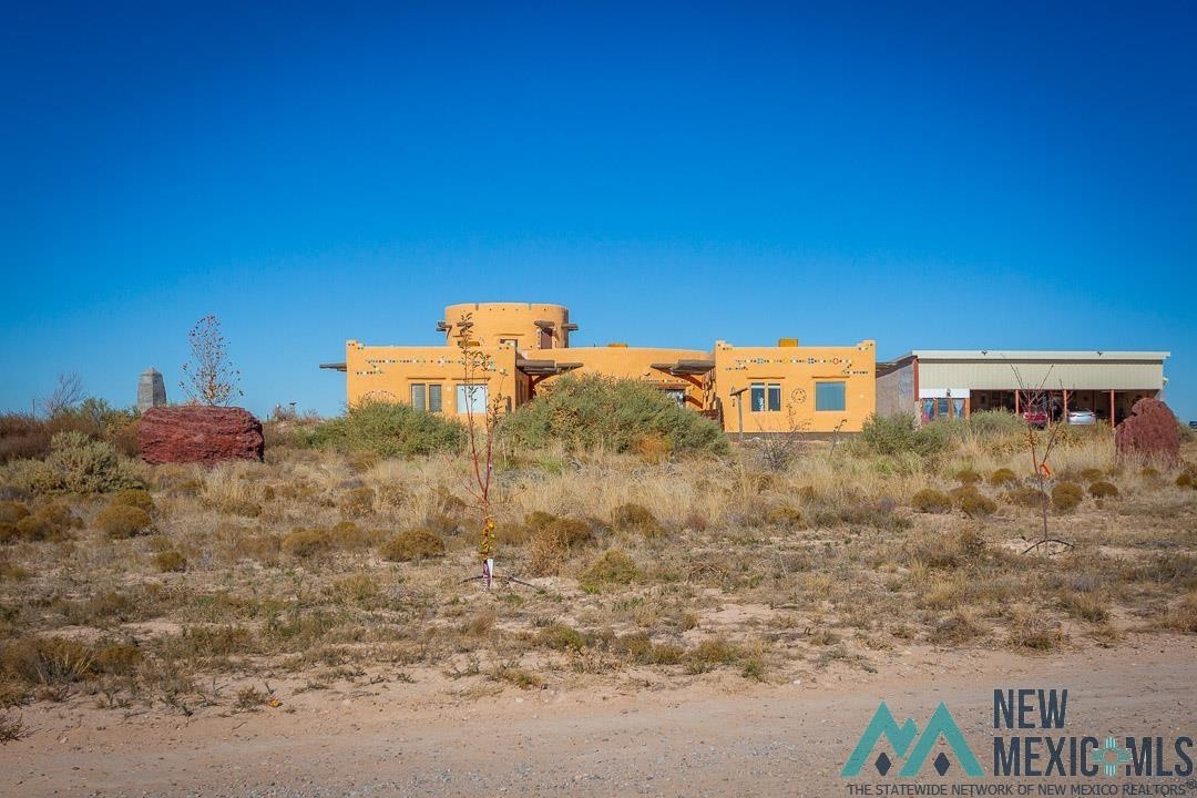 353 N Red Bridge Road — photo 2