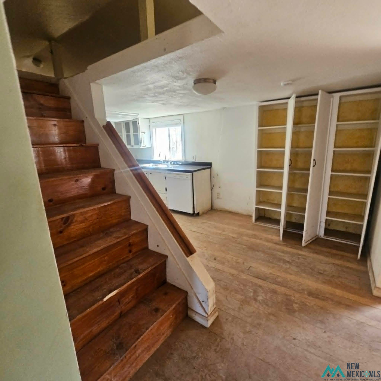 230 W ORCHARD PARK Rd — photo 4