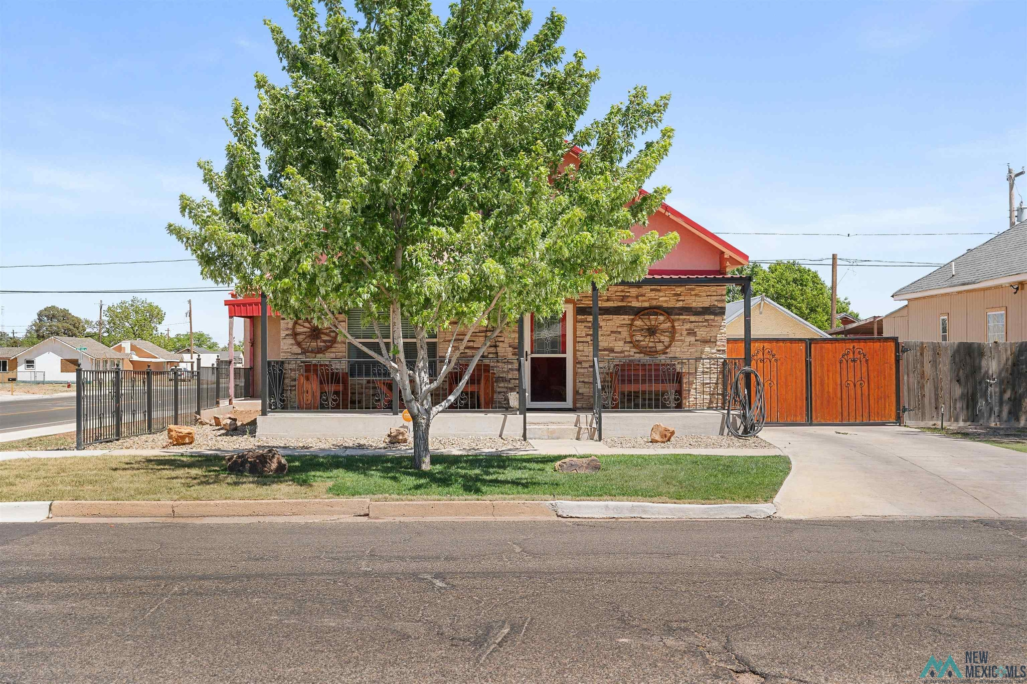 Property photo 4