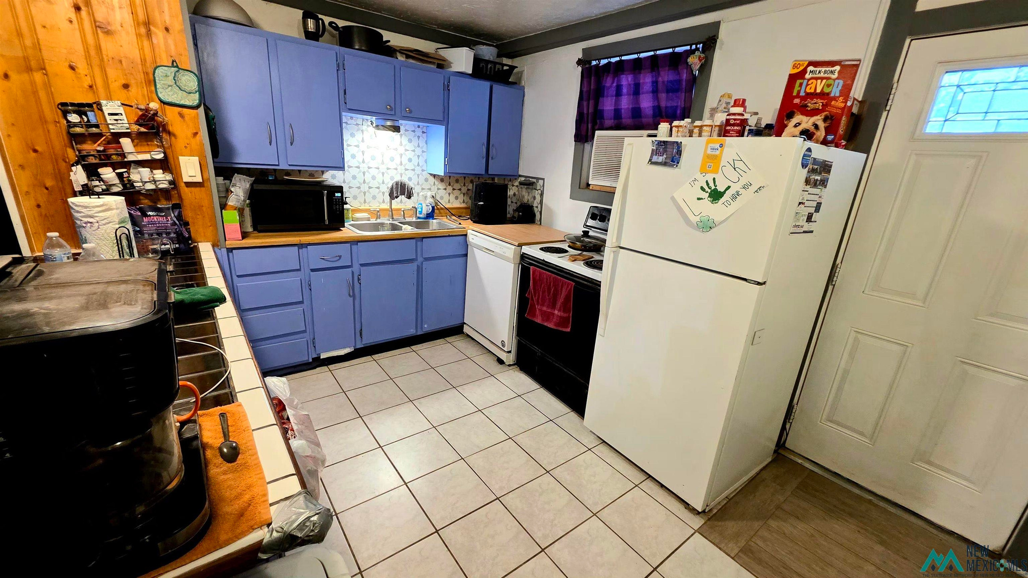402 S PINE AVE AVE — photo 2