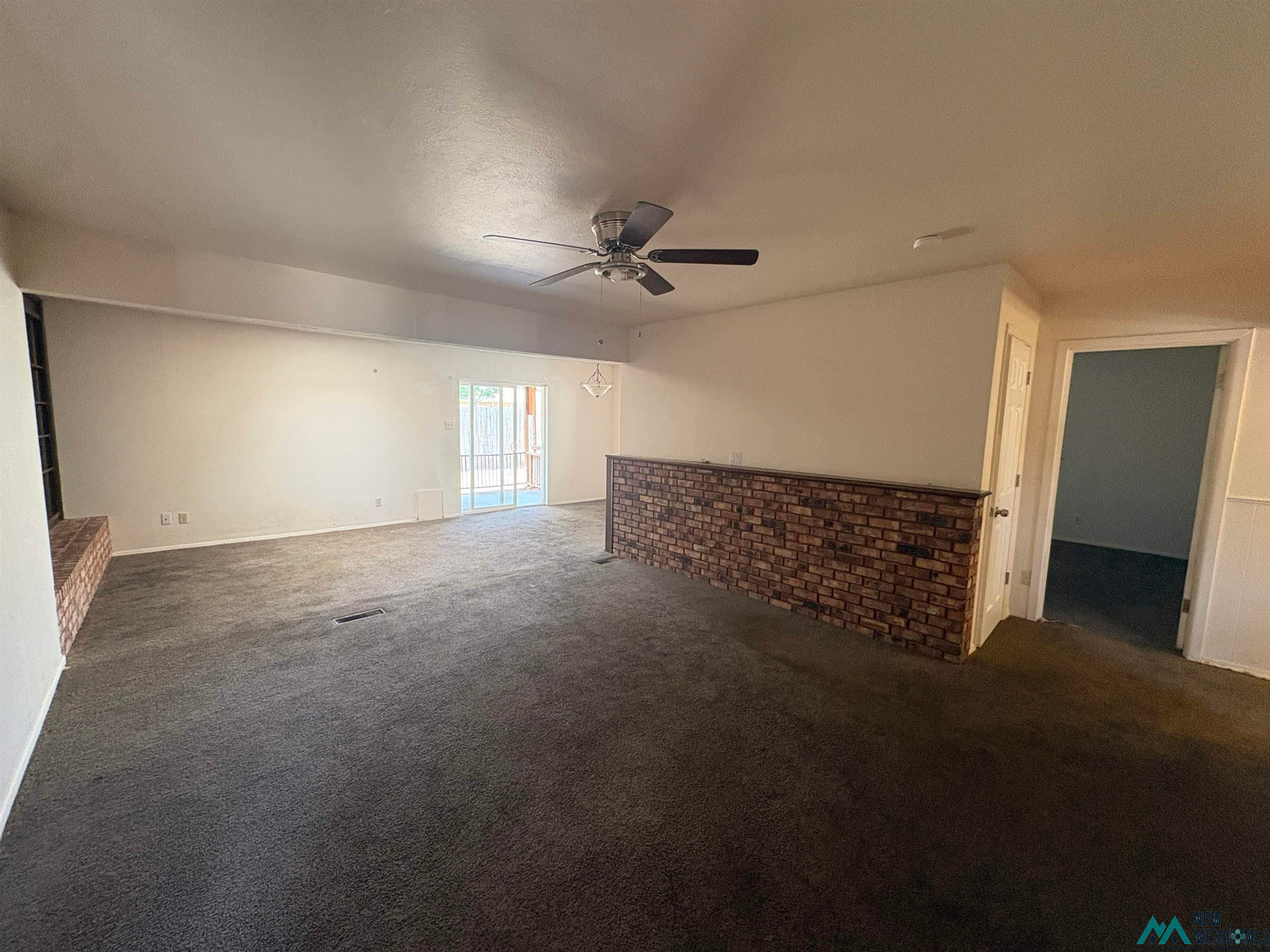 5 Forest Dr — photo 2