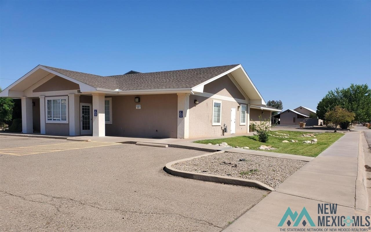 115 E 23Rd St, Roswell, NM 88201