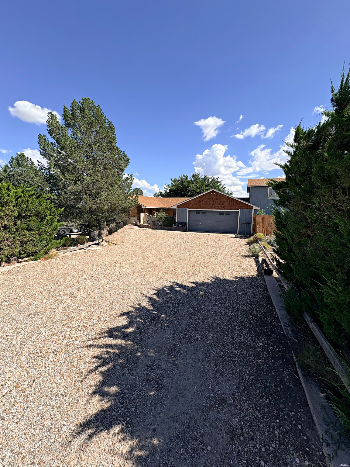 2406 WALKER RD — photo 2