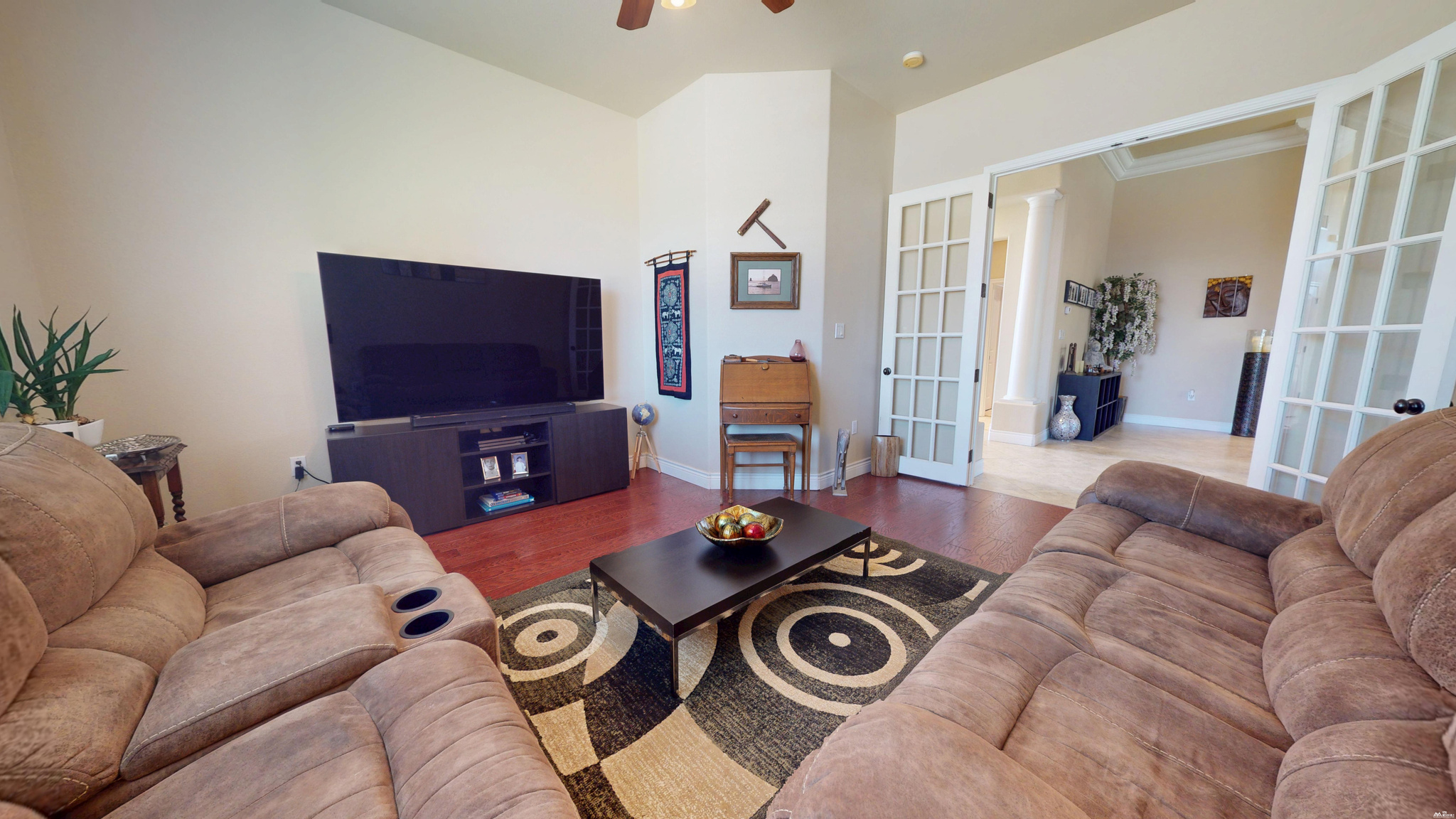 805 BRAZOS ST — photo 4