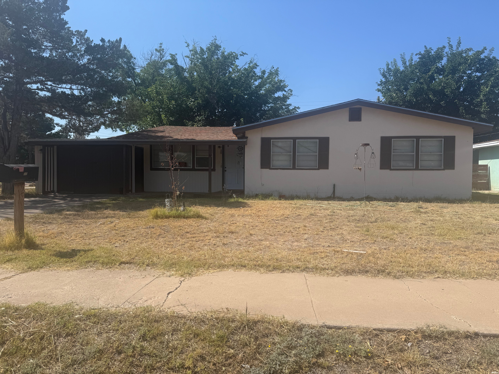 700 S HEIGHTS DR — photo 3