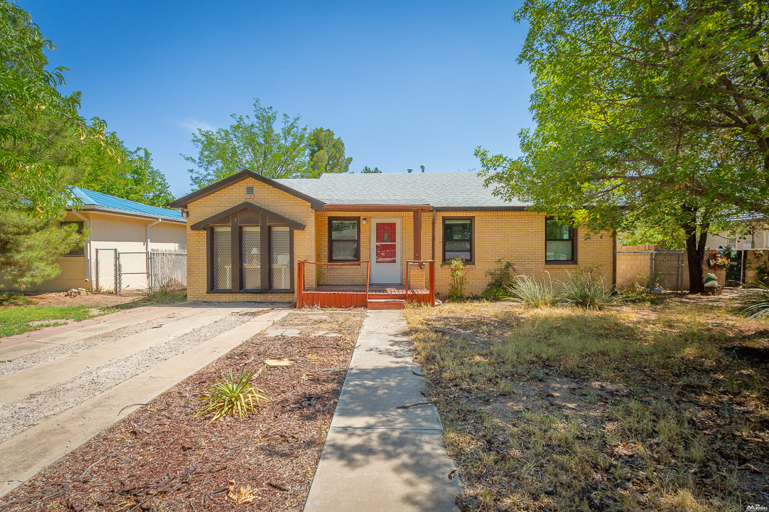 1410 HIGHLAND RD — exterior