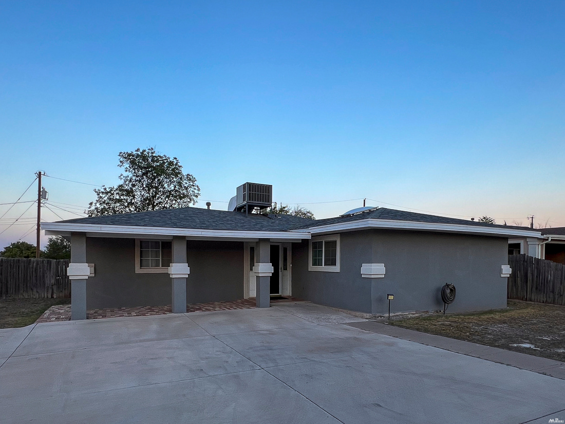405 FIR AVE — exterior