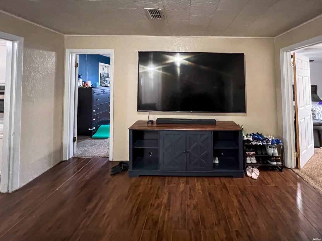 405 FIR AVE — photo 5