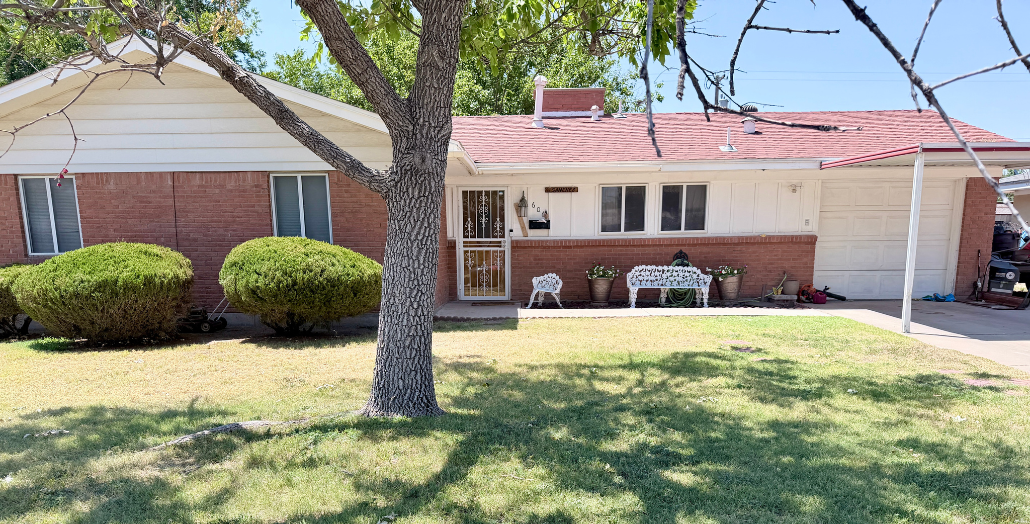 606 E VISTA PKWY — photo 3