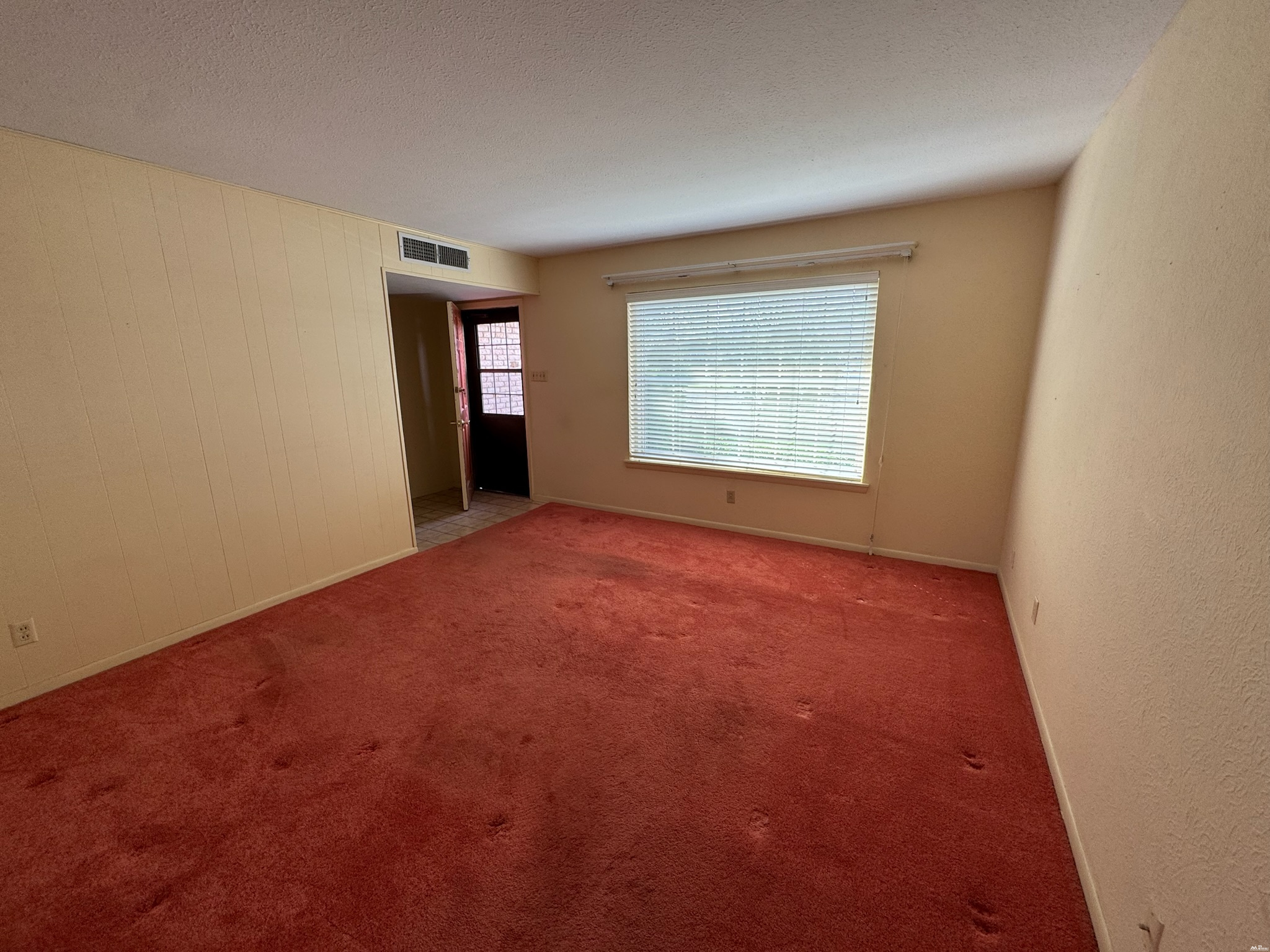 805 DEBORAH Dr — photo 4