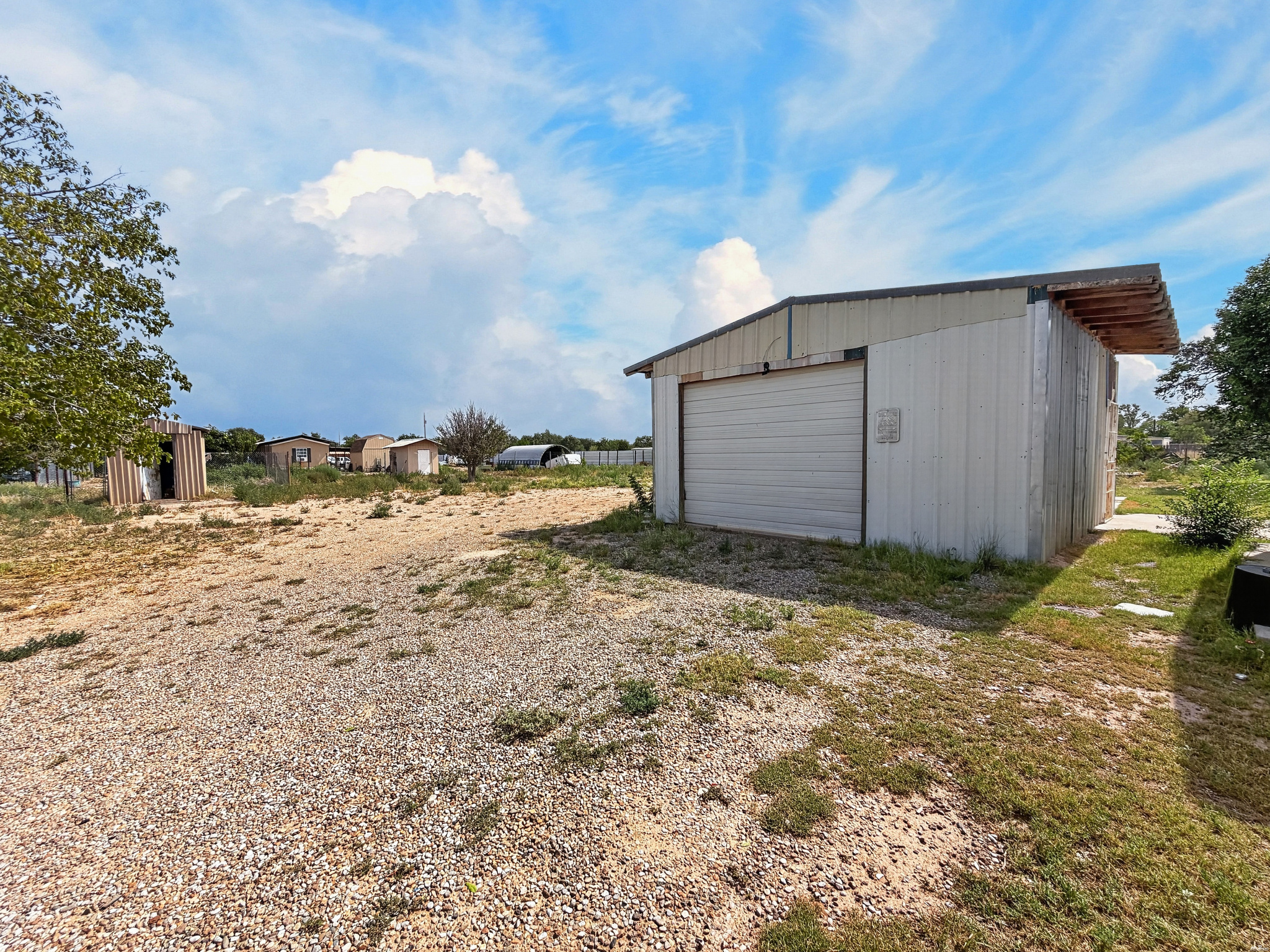 337 TURKEY TRACK ST — photo 4