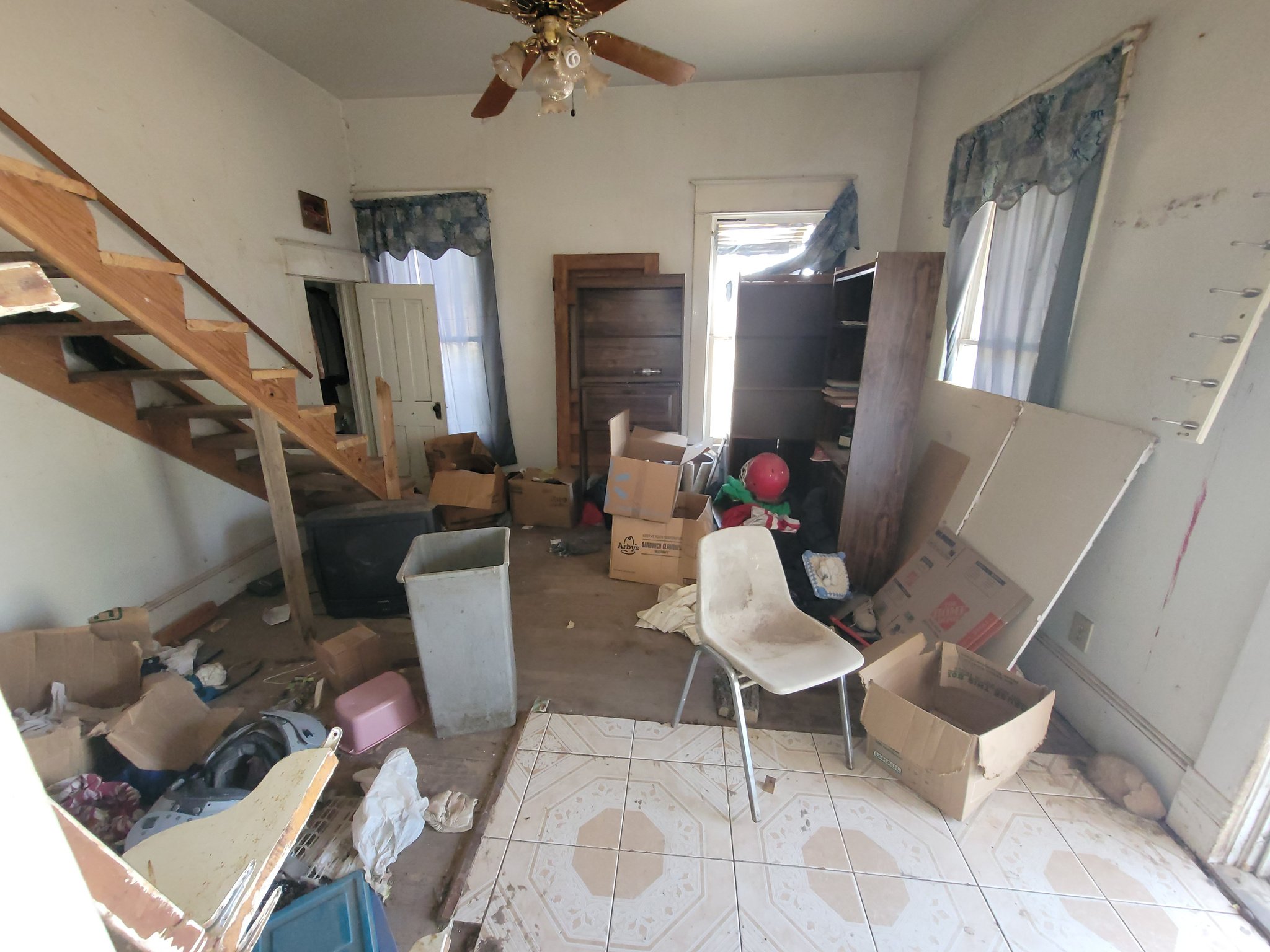500 S KENTUCKY AVE — photo 4