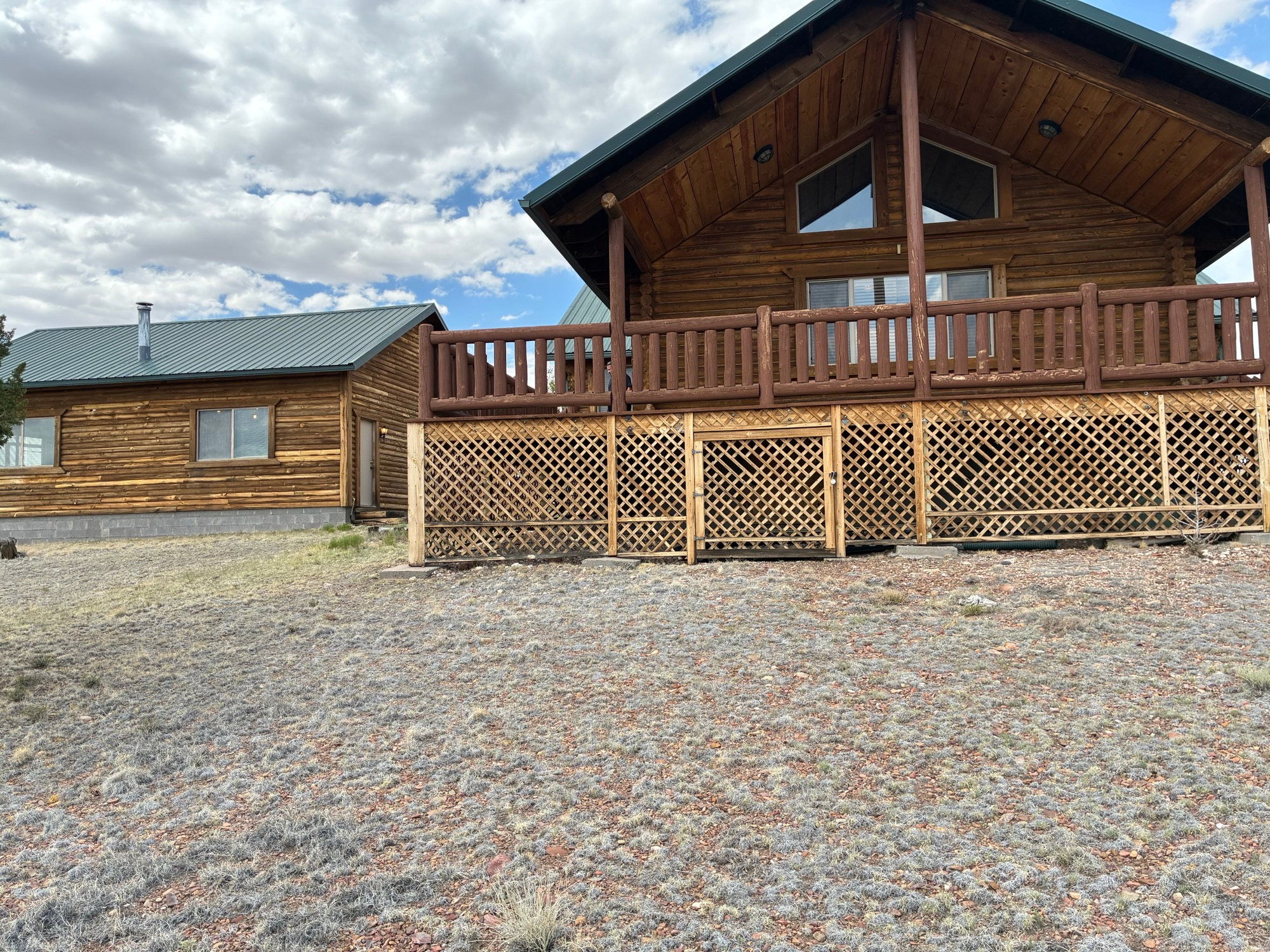 217 Deer Cir — exterior