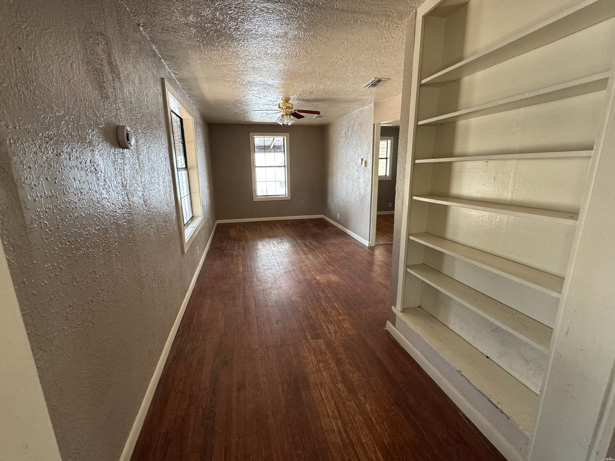 503 Sycamore Ave. — photo 3