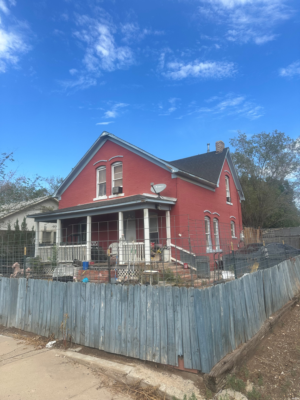 507 W 4th ST — exterior