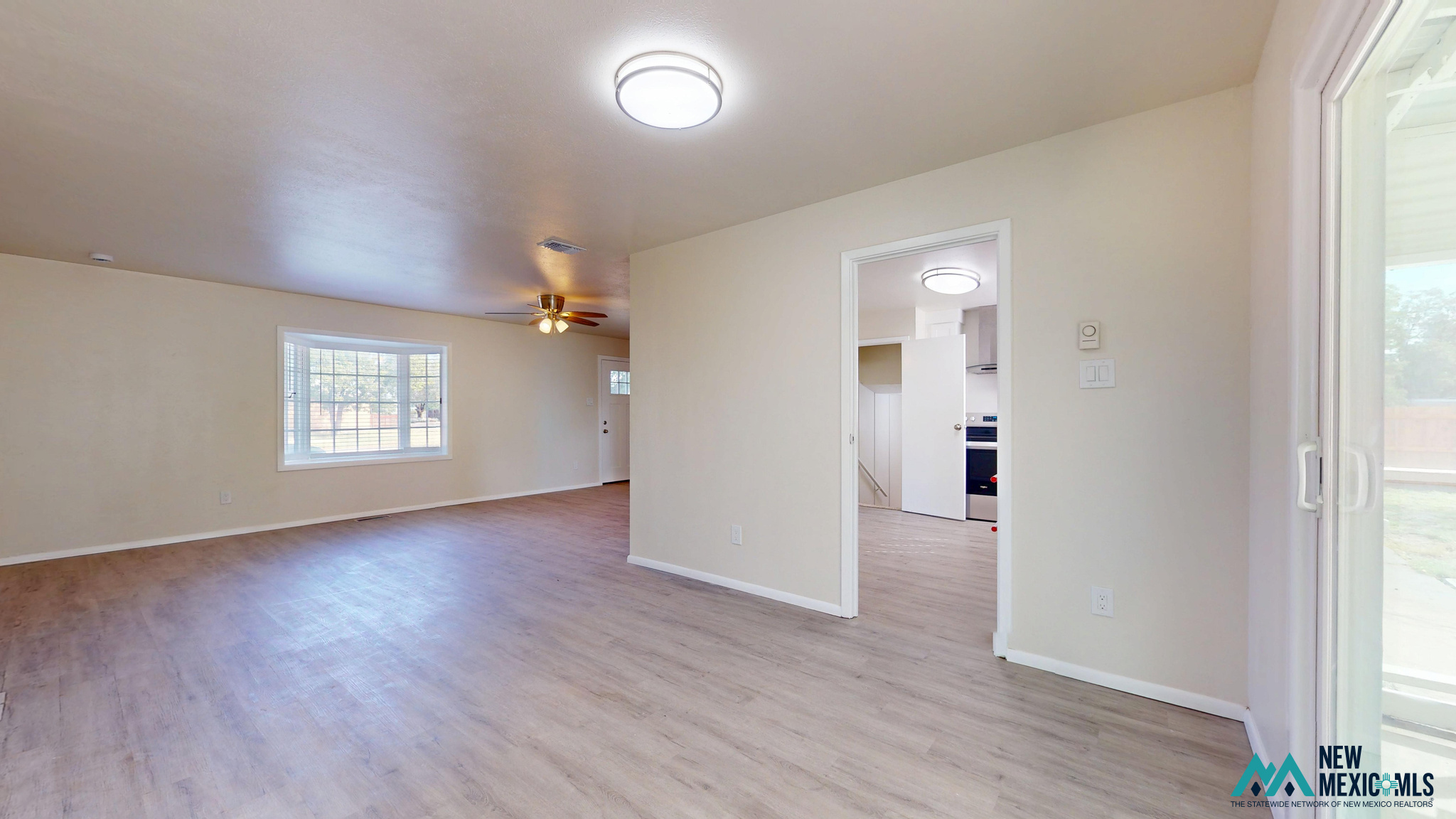 316 Broken Arrow RD — photo 5