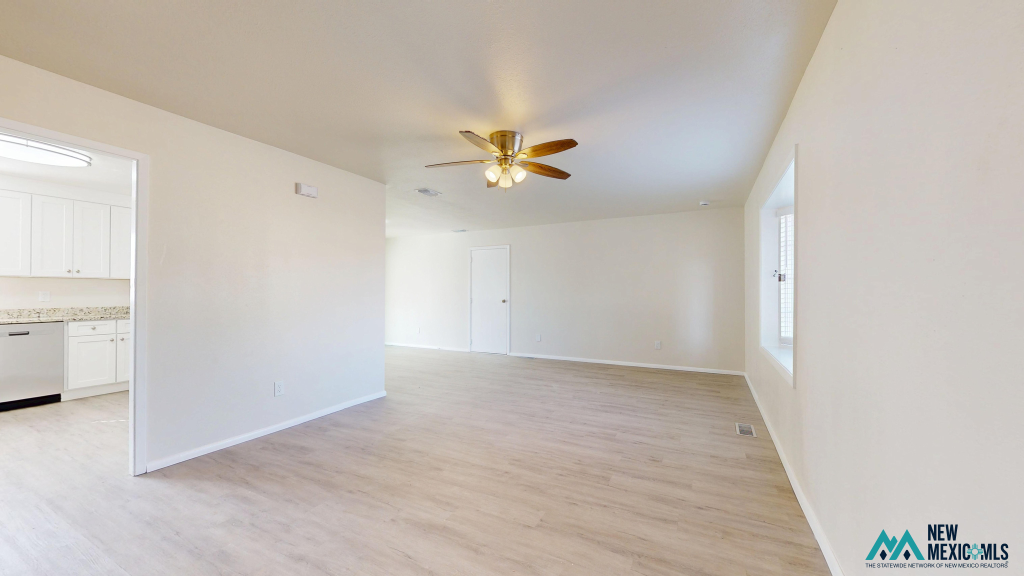 316 Broken Arrow RD — photo 2