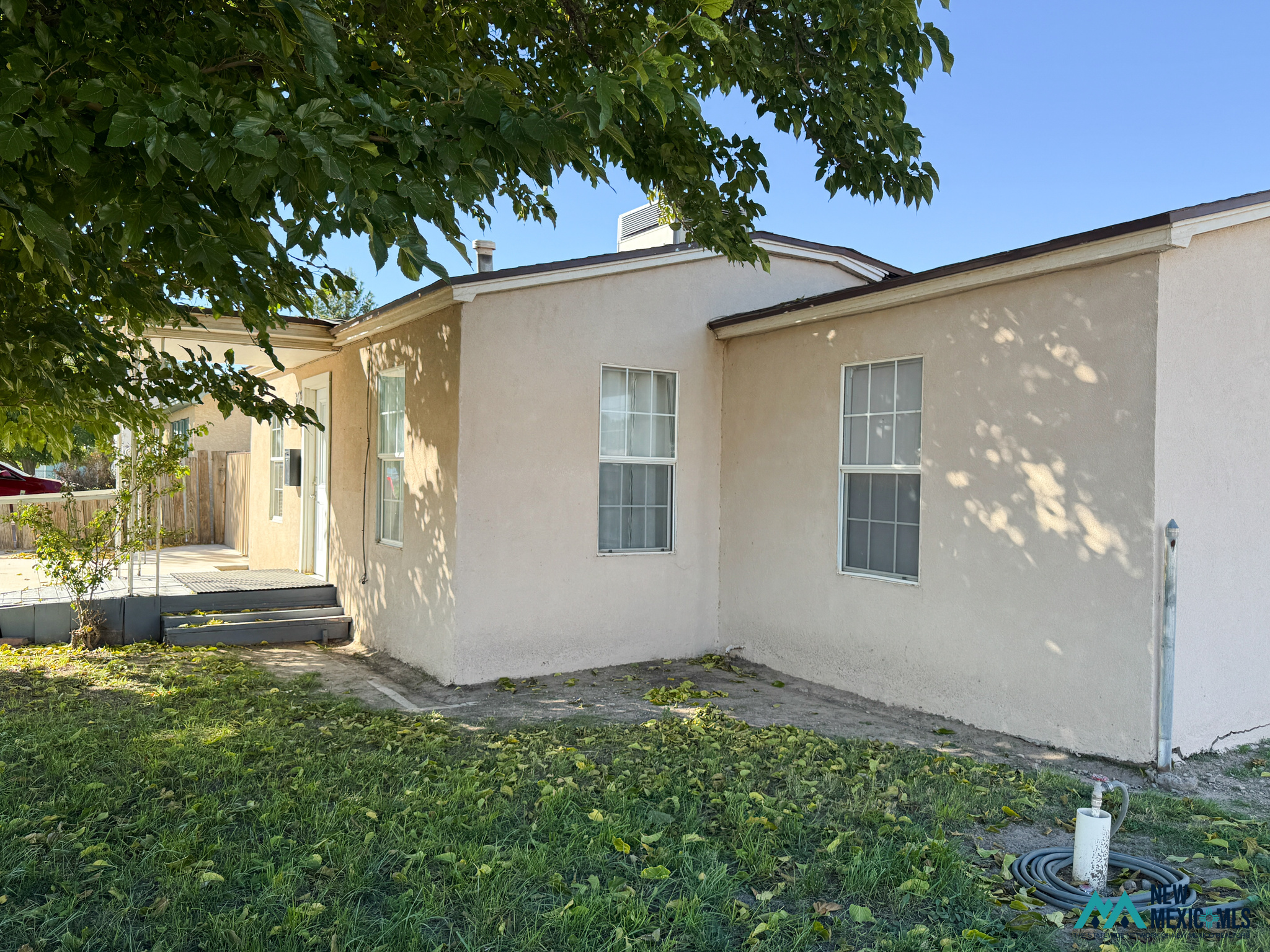302 W Hermosa Dr — photo 5