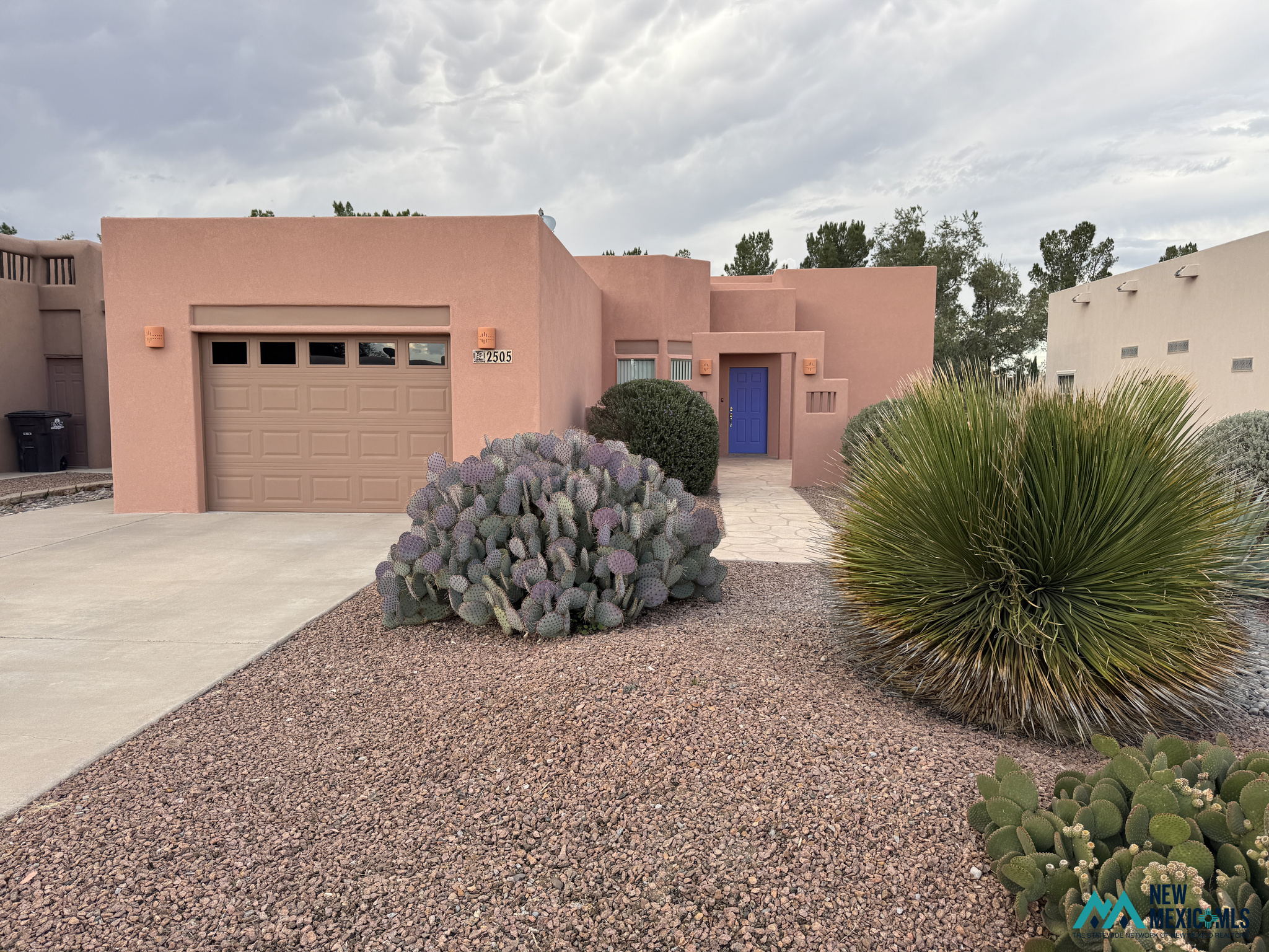 2505 Fairway Dr