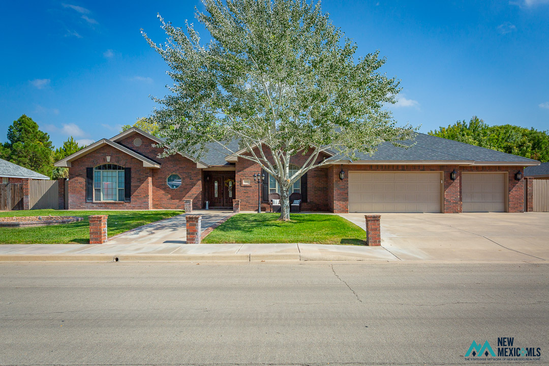 3103 Onate