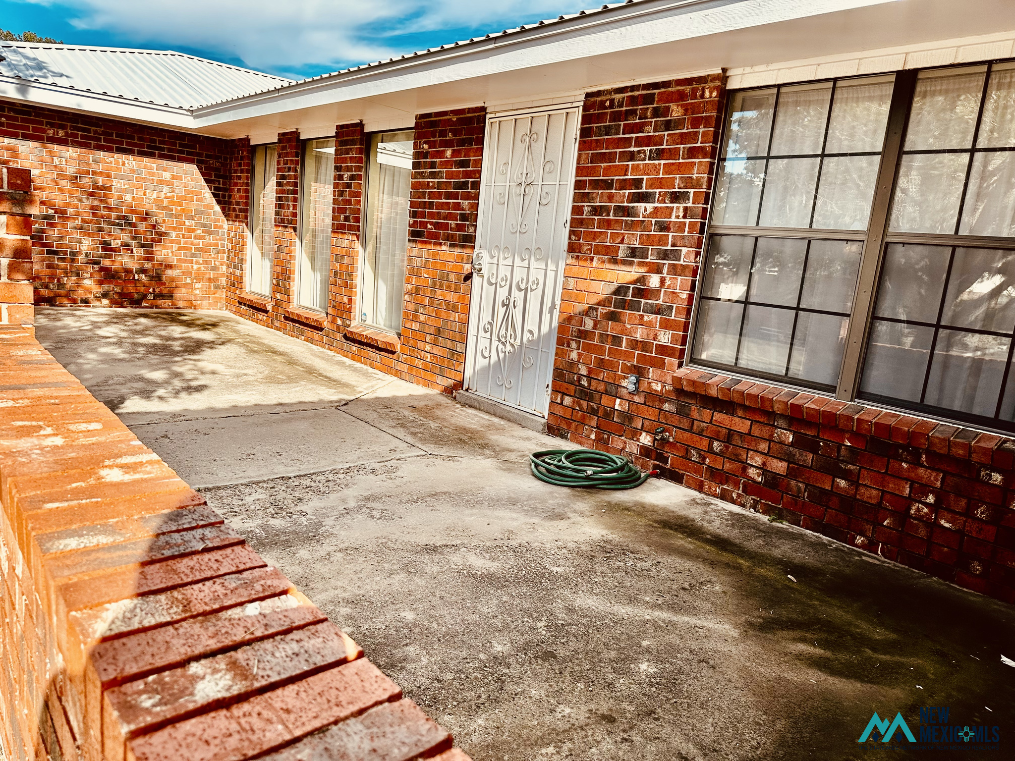 605 Estrellita Dr — photo 4