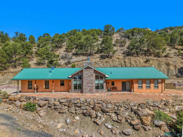 MLS# 20263353 Photo